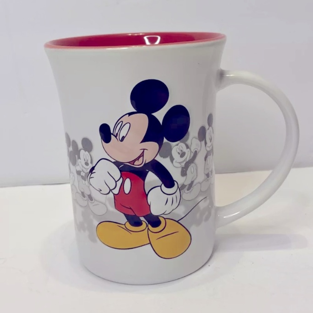 Mickey Mouse 3D mug Disney Store